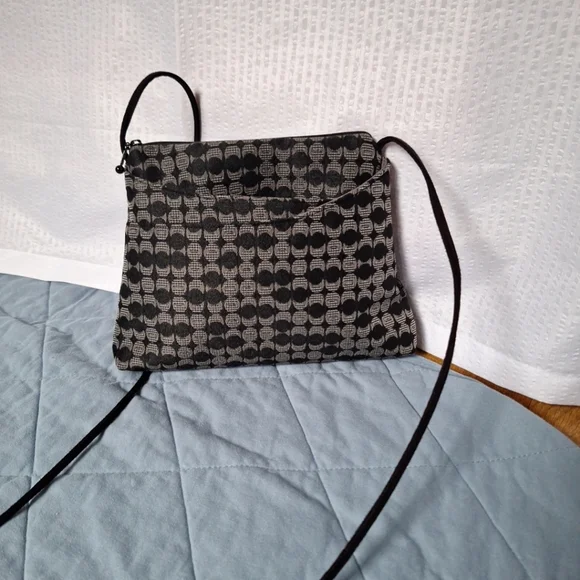 Maruca Sparrow Crossbody Bag - Picture 7 of 12